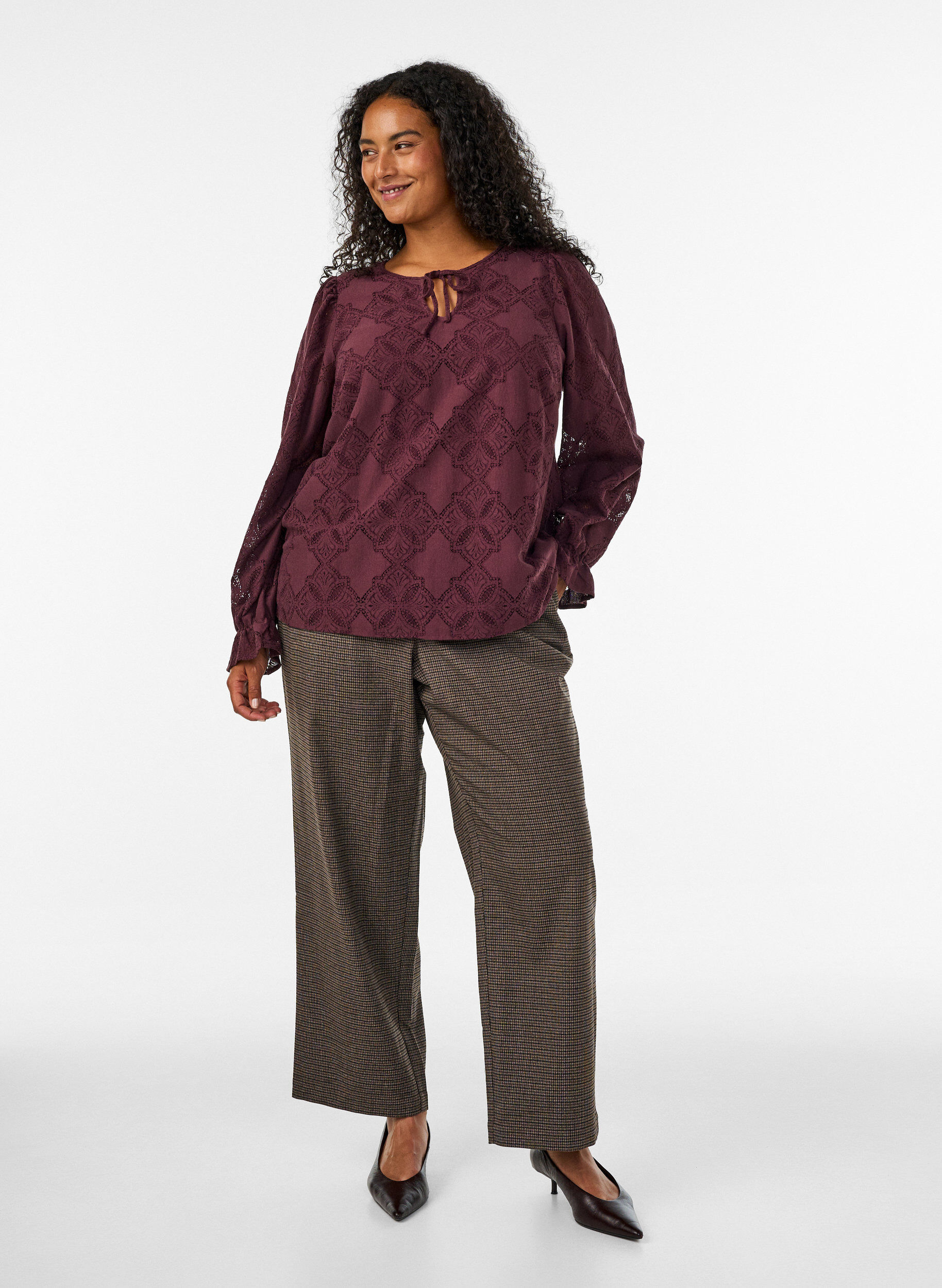 ZizzifashionTrousers with small check pattern and straight legs, Brown, Model image number 0