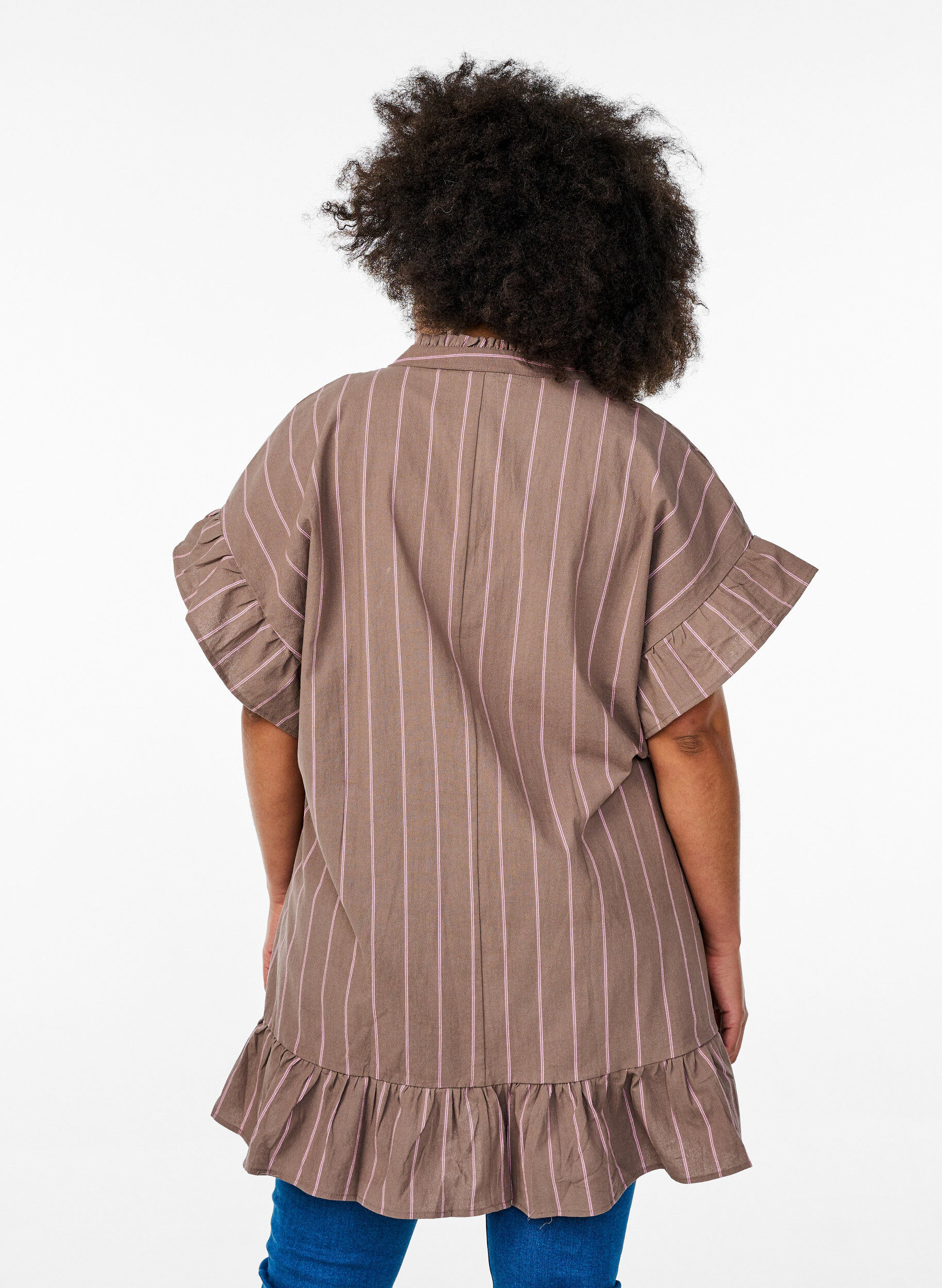 Zizzifashion Tunic with V-neck and ruffle details, Brown, Model image number 2