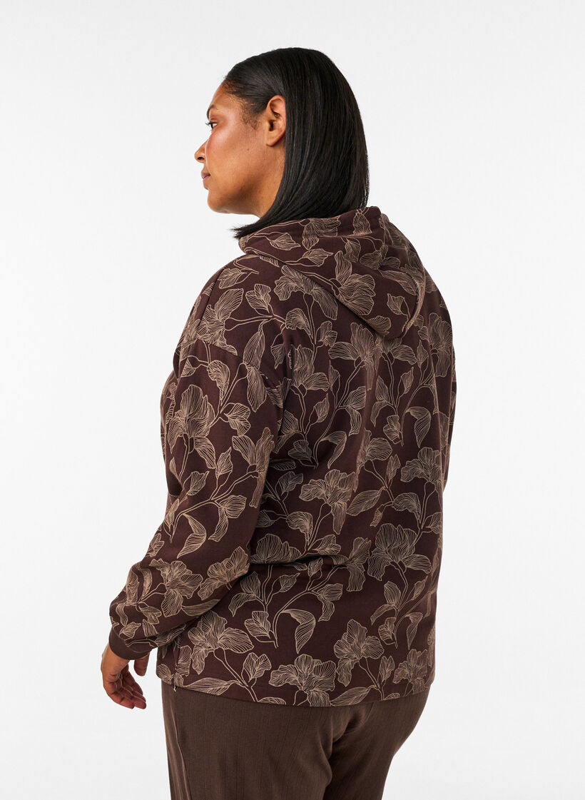 Hoodie with all-over print, Brown, Model image number 2
