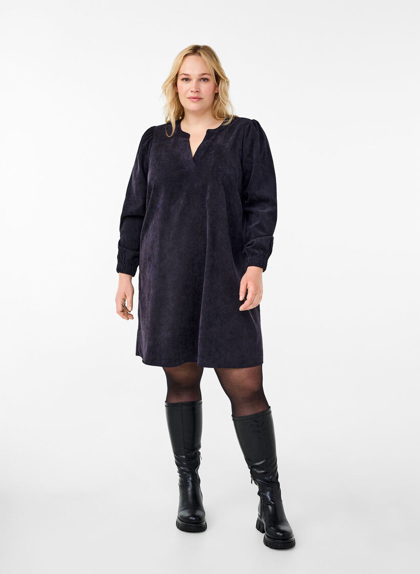 Short velvet dress with long sleeves, Black, Model image number 1