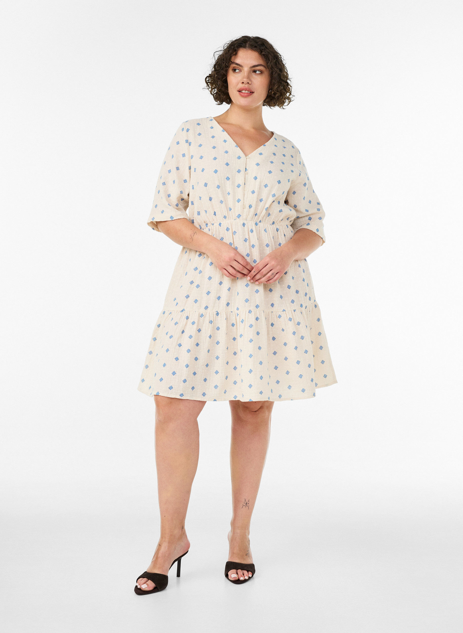 ZizzifashionPrinted cotton dress with an elasticated waist, Beige, Model image number 1