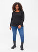 Plain basic top in cotton, Solid Black, Model image number 2