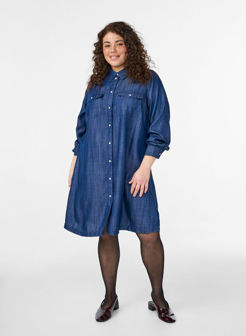 Short denim dress in lyocell with press studs, Blue, Model image number 0