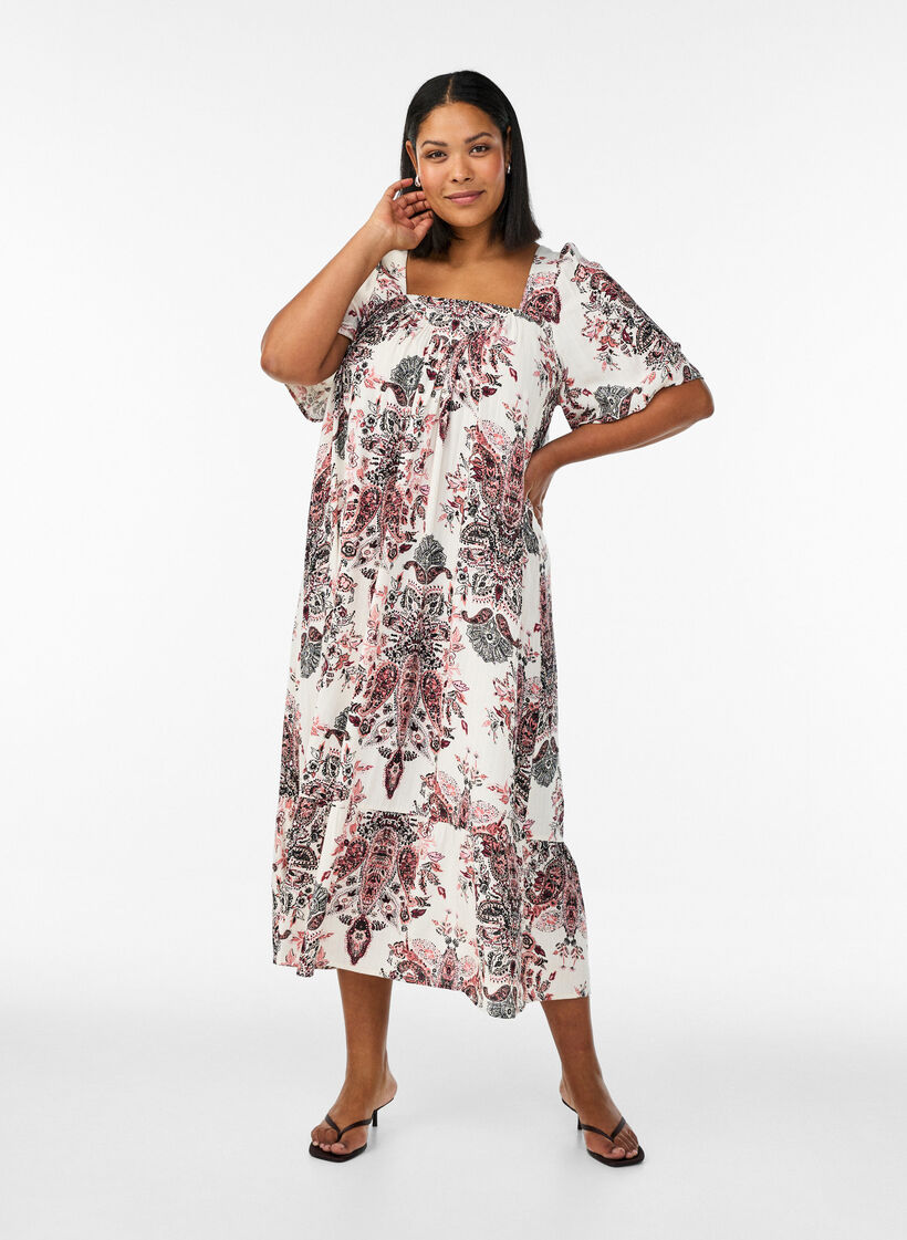 Long dress with a square neckline and floral motifs, Vanilla, Model image number 0