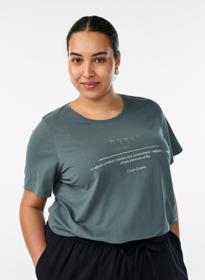 T-shirt with motif, Green, Model image number 0