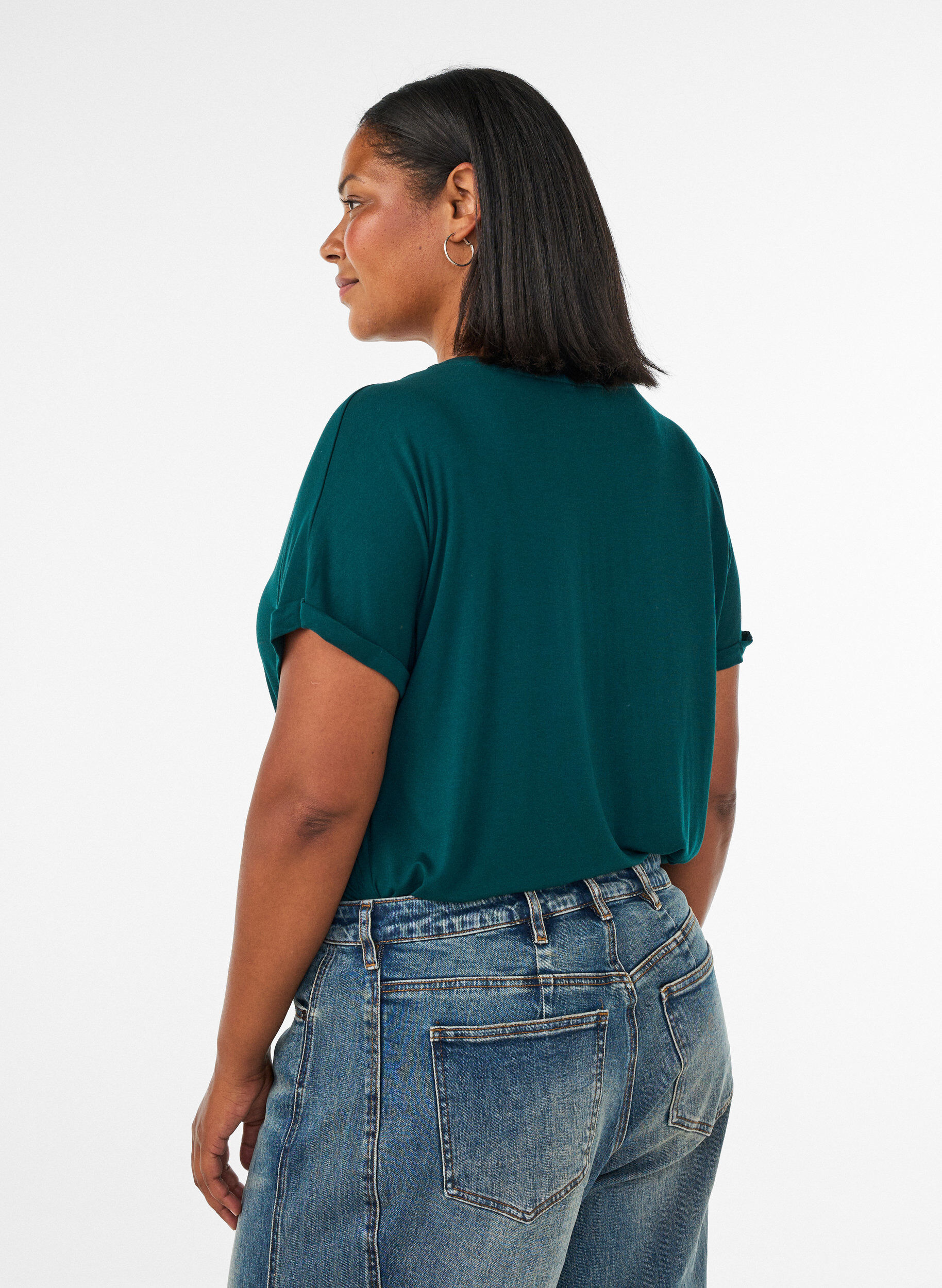 ZizzifashionBasic V-neck T-shirt in viscose, Green, Model image number 2