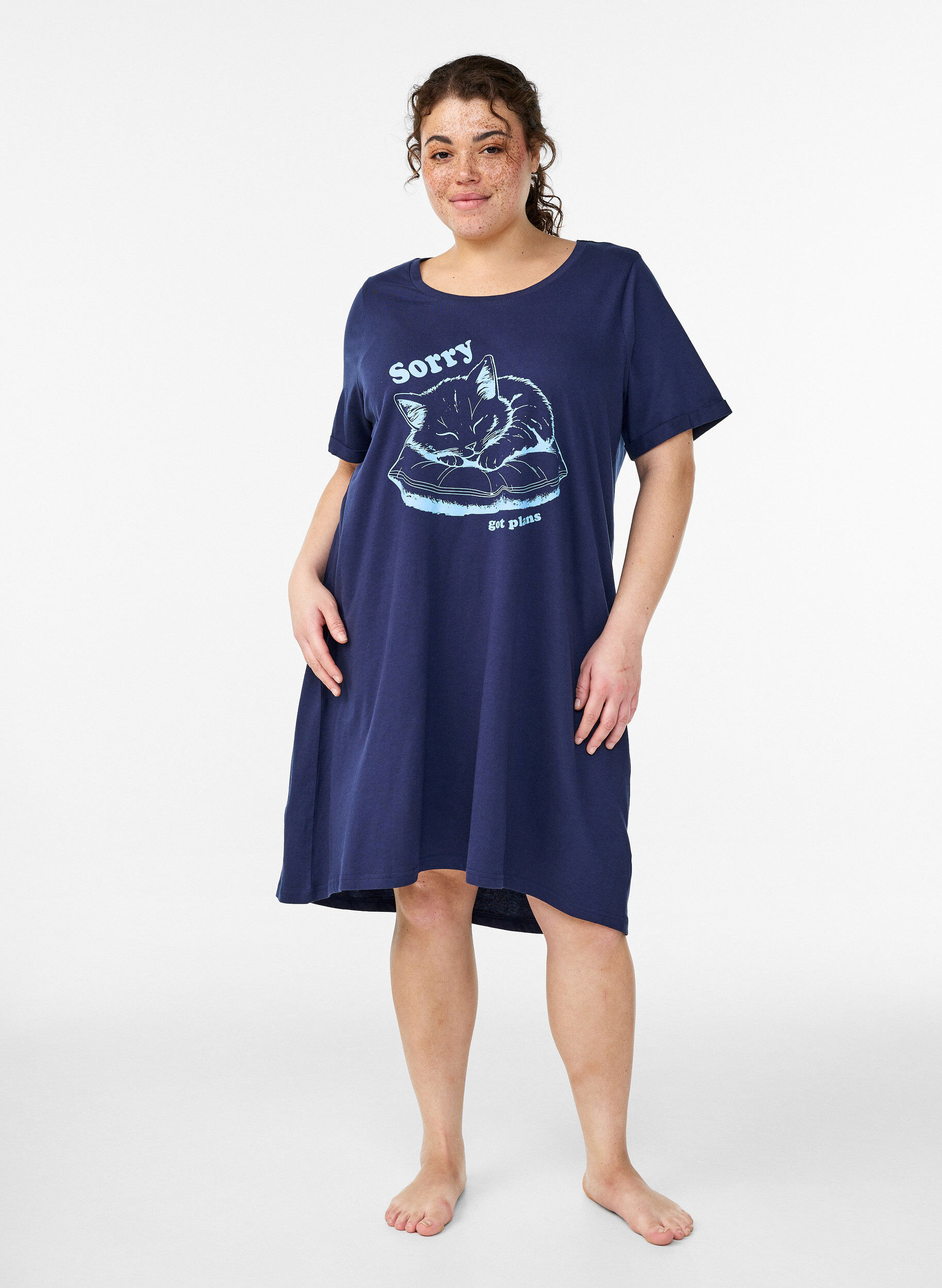 Short-sleeved nightgown in organic cotton, Blue, Model
