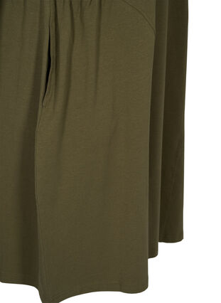 Short sleeve cotton dress with pleated skirt, Ivy Green, Packshot image number 3