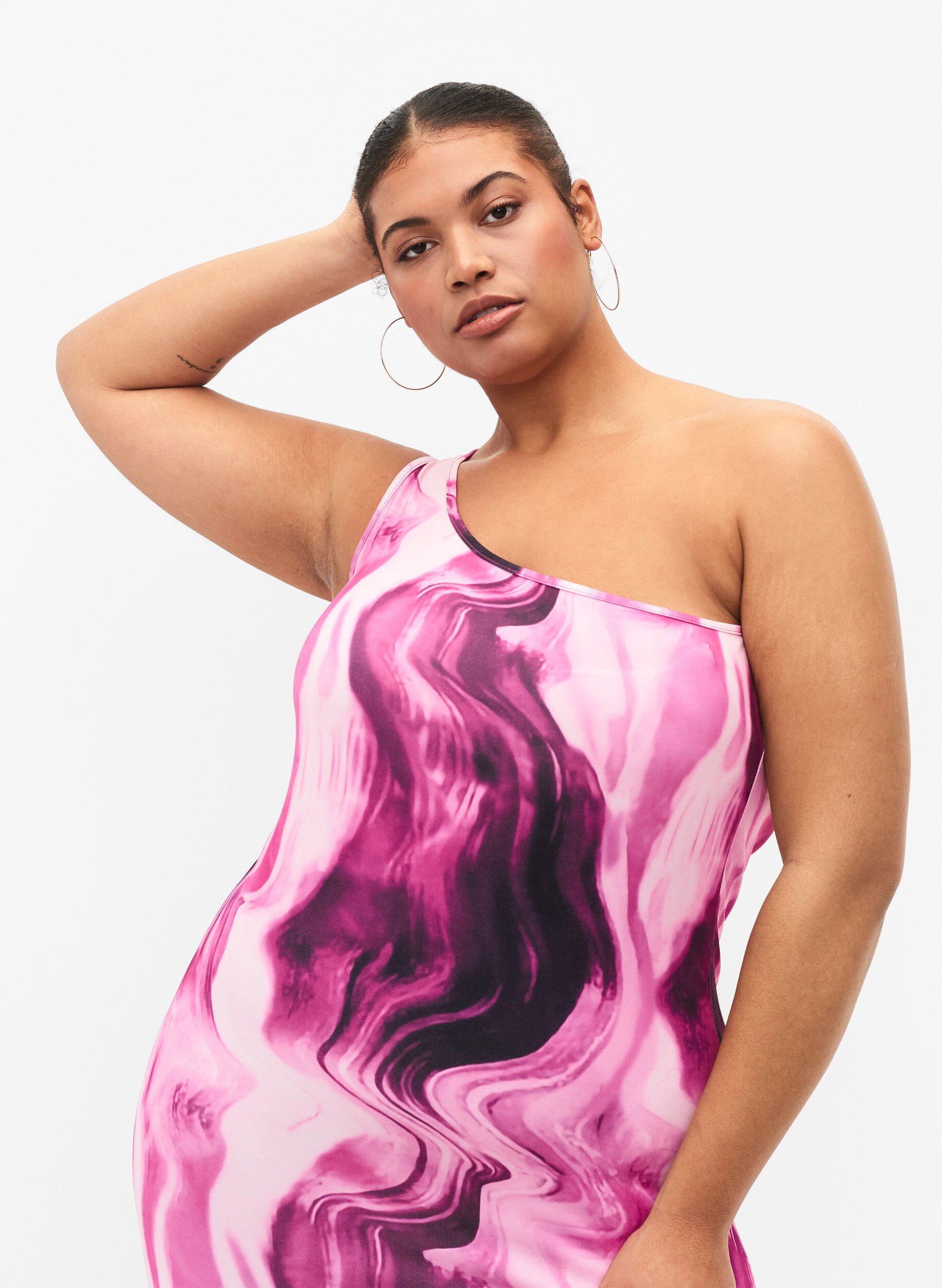 Zizzifashion Tight-fitting one-shoulder dress with print, Raspberry Rose AOP, Model image number 2