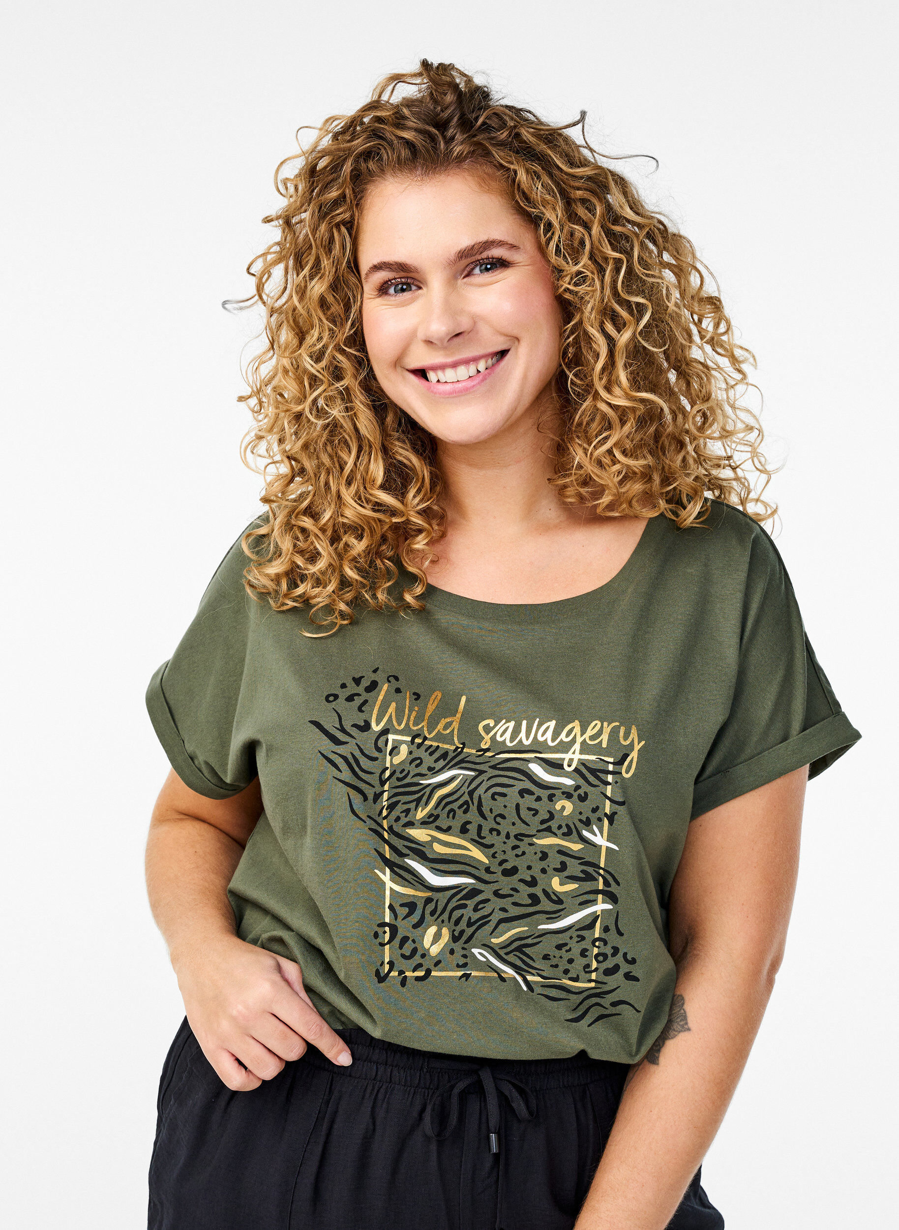 Zizzifashion T-shirt with leopard print and text, Thyme W. Wild, Model image number 0