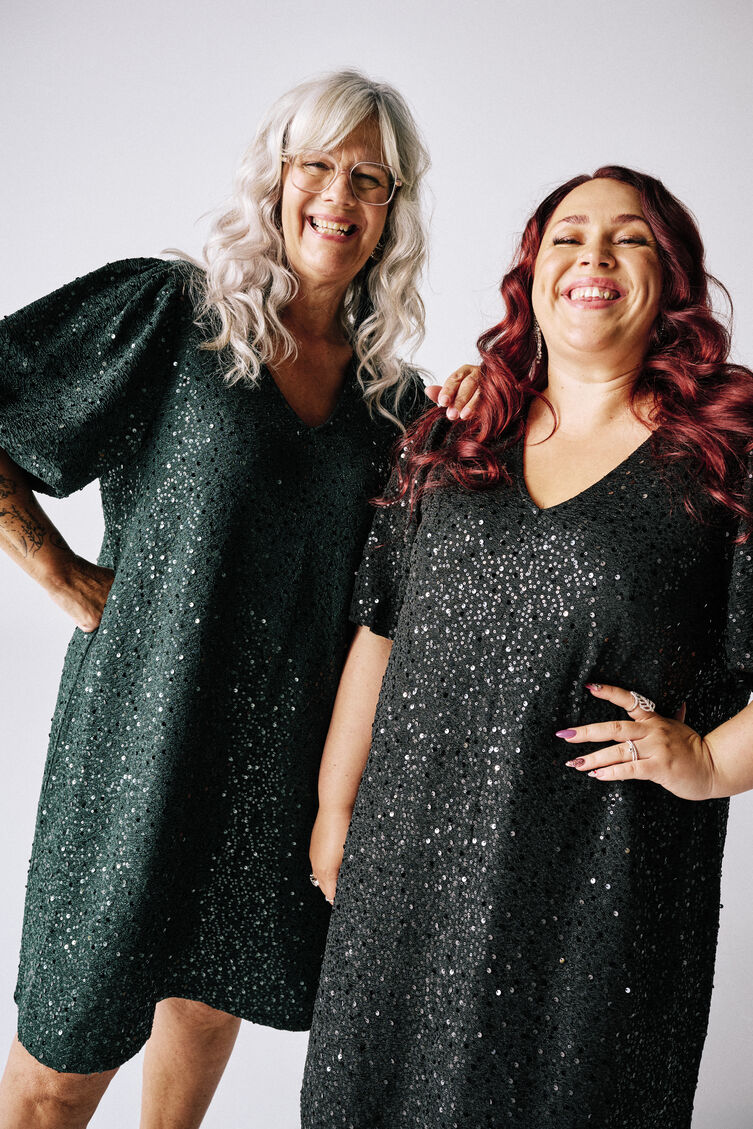 Dress with details, , Model