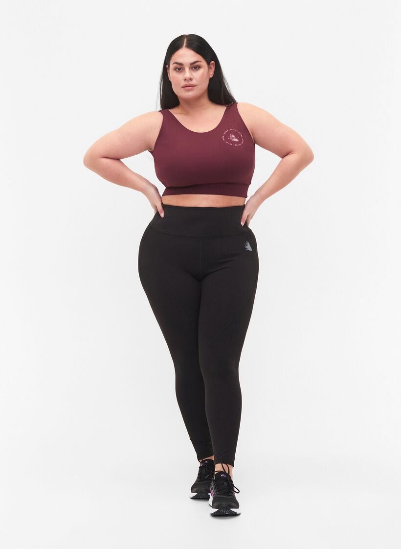 CORE, MID SUPPORT SPORTS BRA - Sports bra with v-back, Fig, Model image number 2