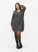 V-neck dress with print, Black Graphic AOP, Model image number 2