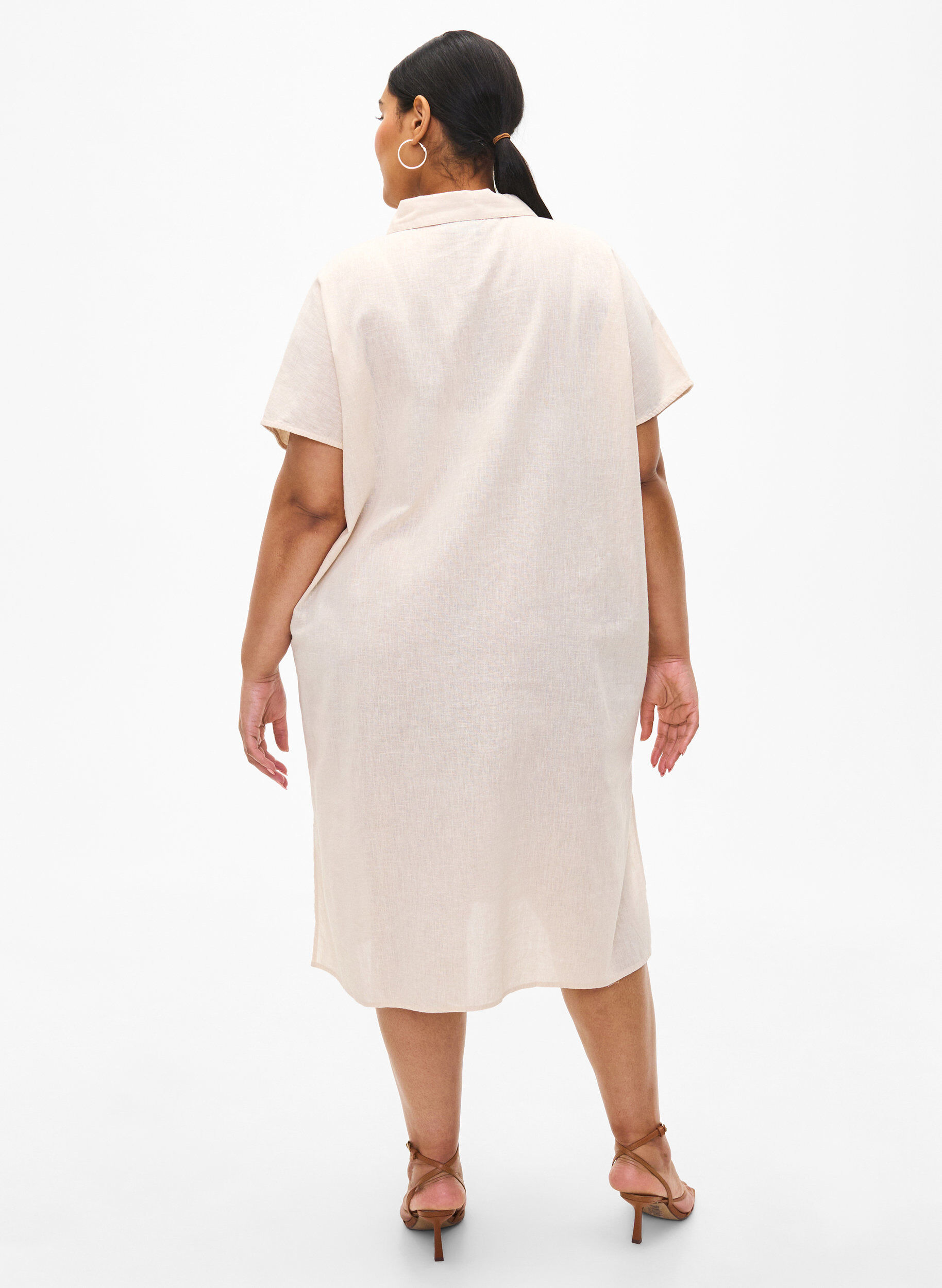 Zizzifashion Long shirt in cotton blend with linen, Beige, Model image number 2