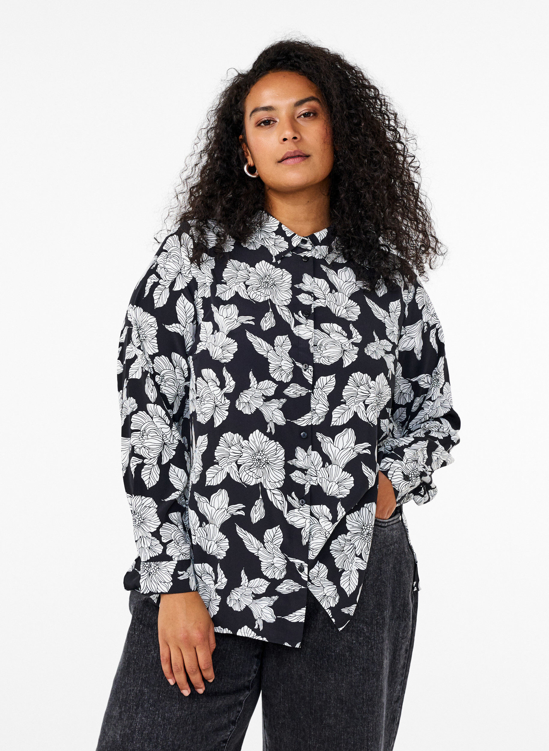 Zizzifashion Shirt with floral print, Black, Model image number 0