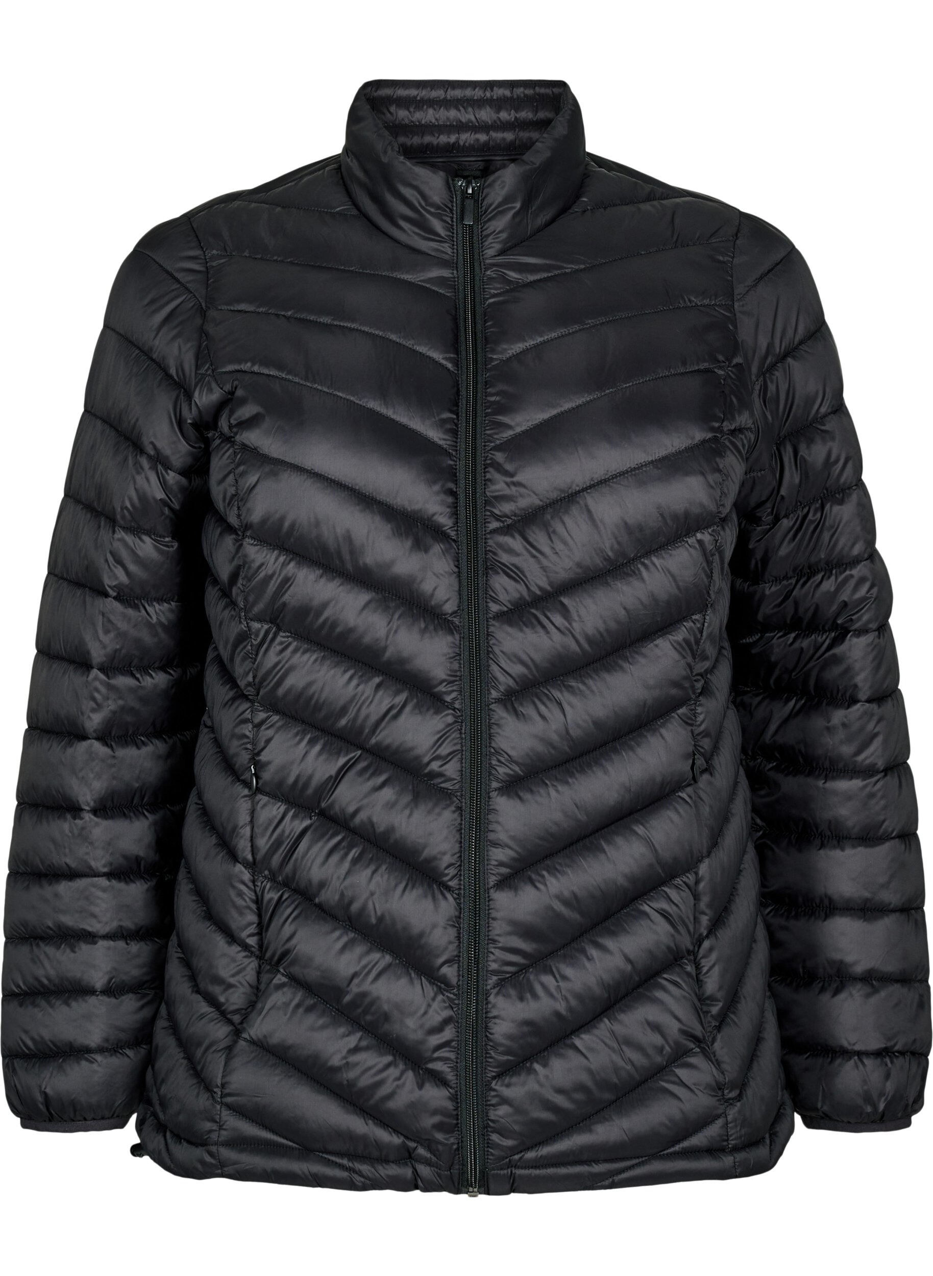 Lightweight jacket with pockets