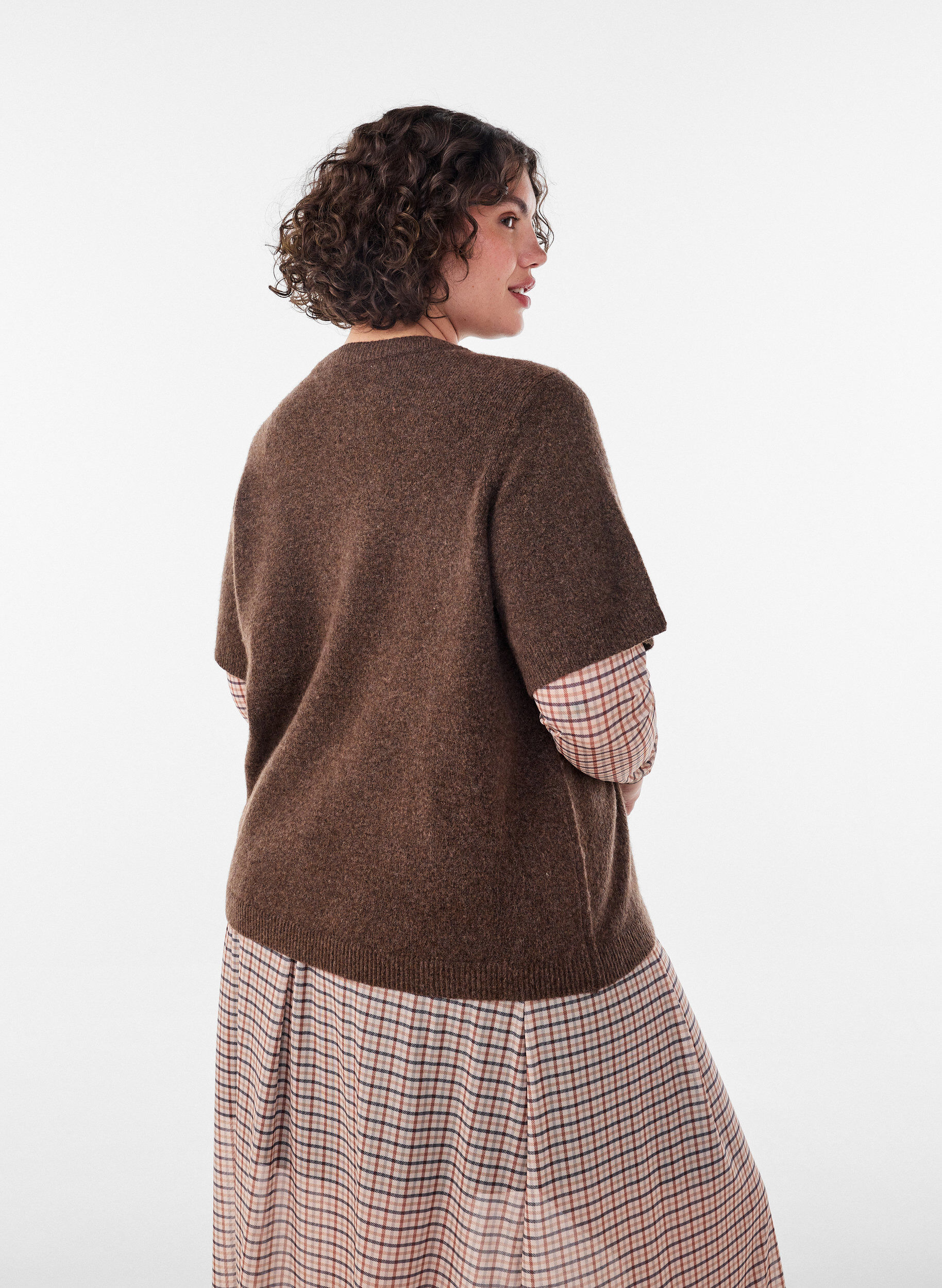 ZizzifashionKnit cardigan with short sleeves, Brown, Model image number 2