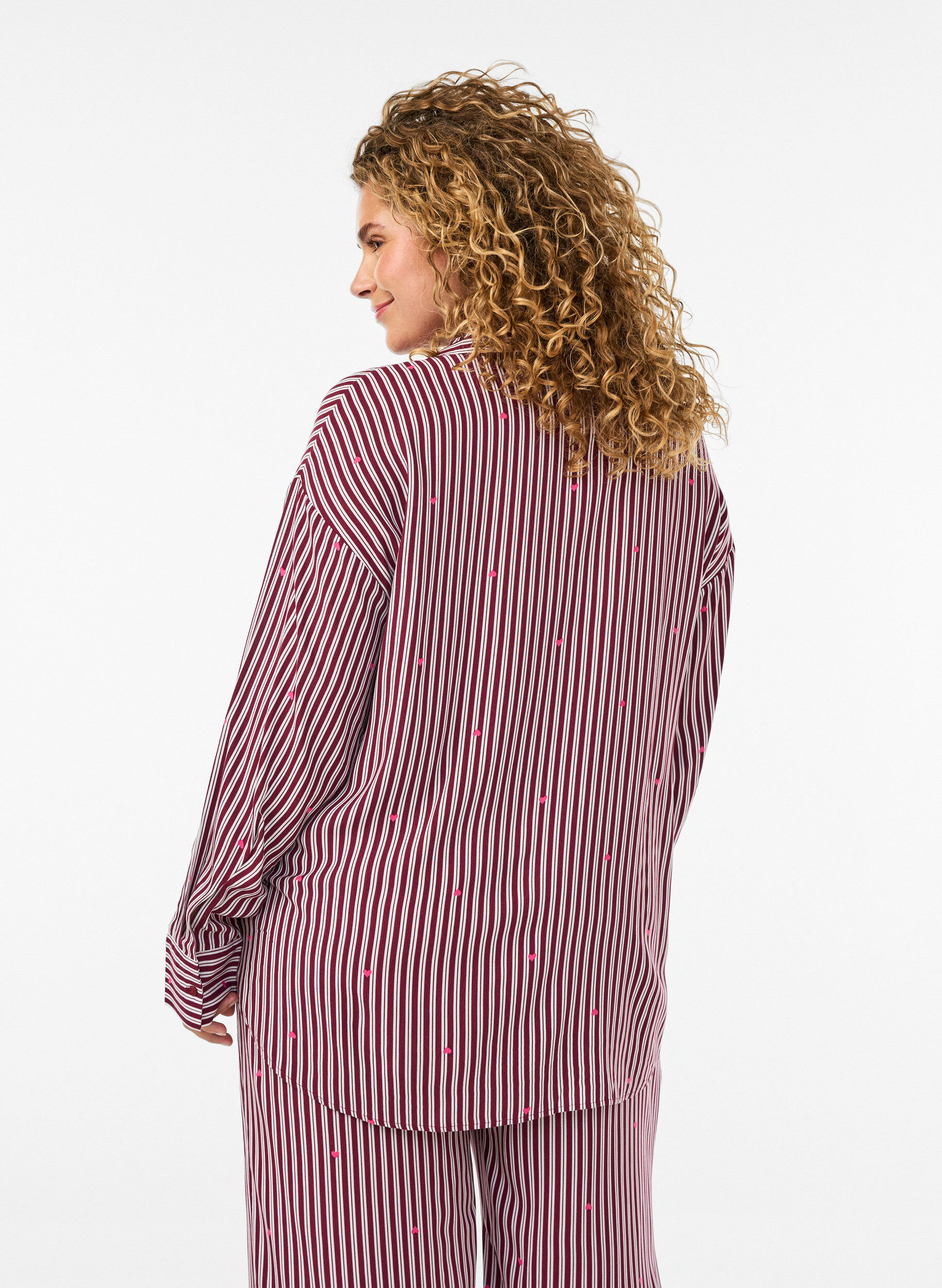 ZizzifashionNightshirt with stripes and hearts, Dark Bordeaux, Model image number 2