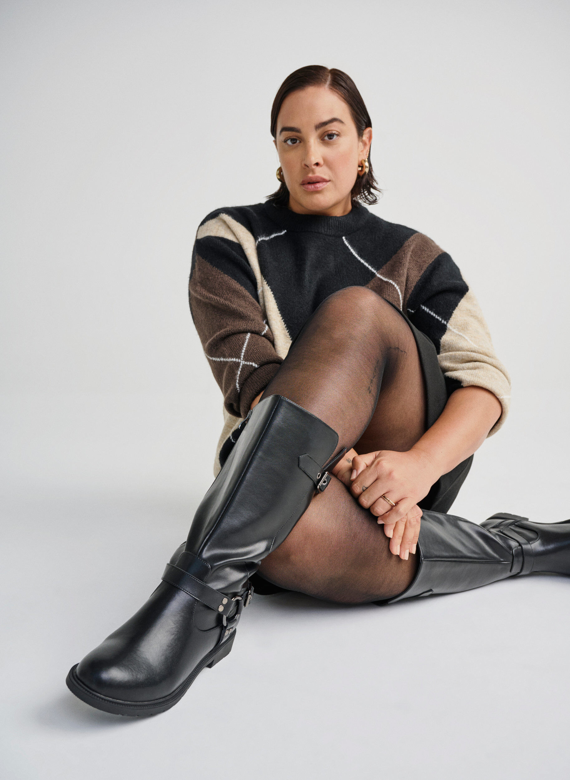 Wide fit - High leather boot with decorative buckles