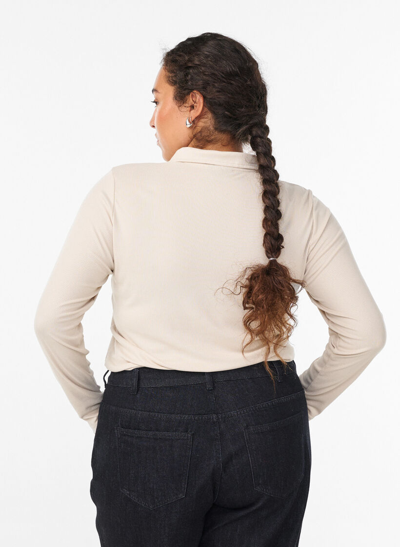 Polo shirt in soft rib with long sleeves, Beige, Model image number 2