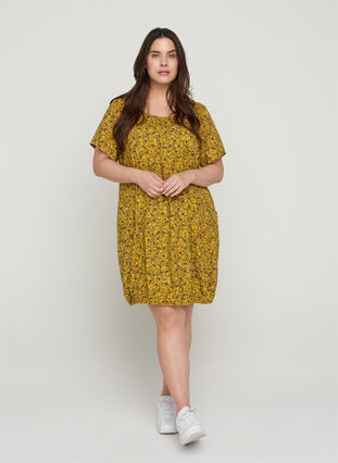 Short-sleeved viscose dress with print, Yellow Ditsy Flower, Model image number 2