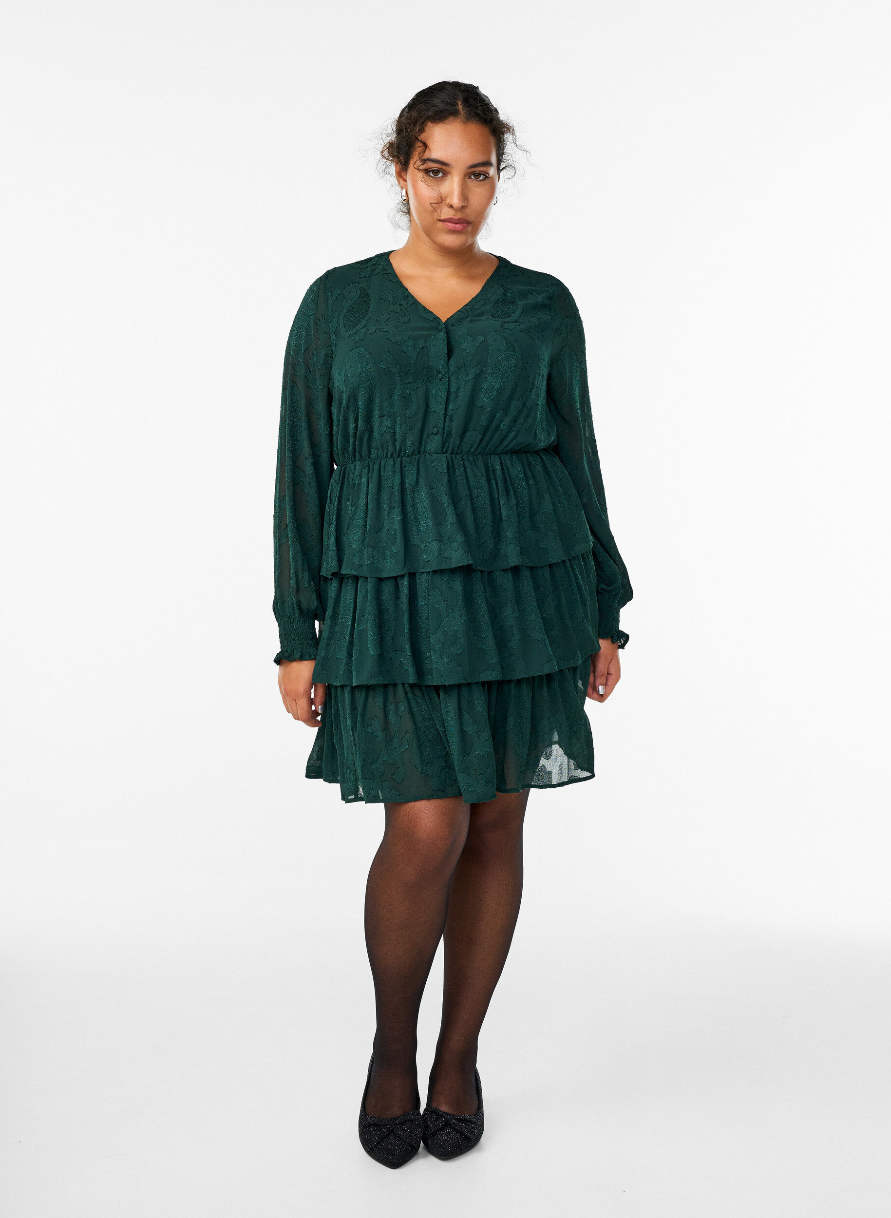 Zizzifashion Short dress with ruffles and a textured pattern, Green, Model image number 1