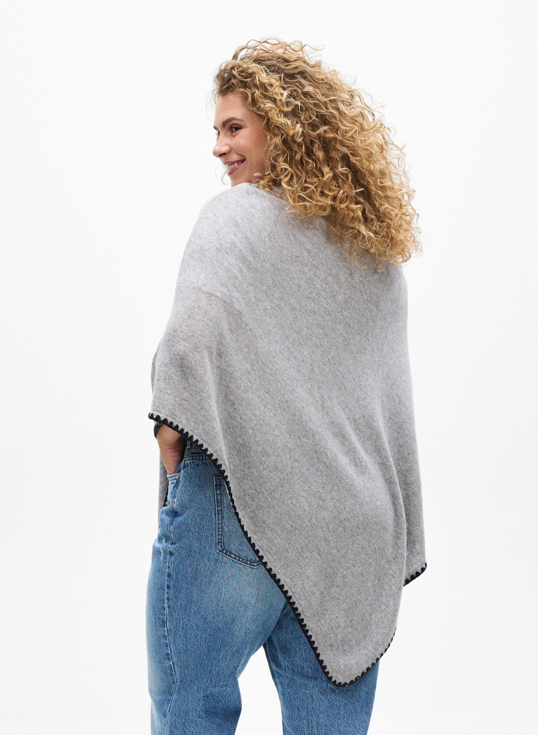 Zizzifashion Fine-knit poncho, Grey, Model image number 2