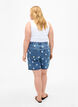 Mille shorts high-waist with embroidered flowers, L.B. Flower, Model image number 1
