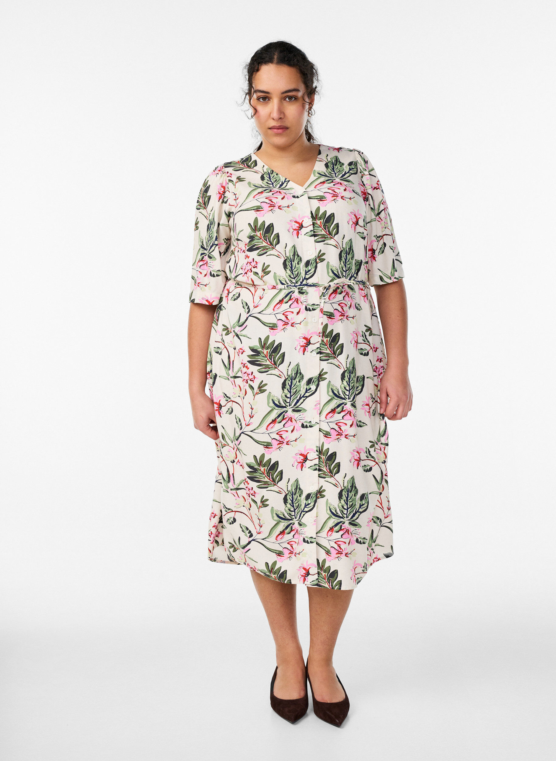 Midi dress with print and tie belt, Vanilla, Model