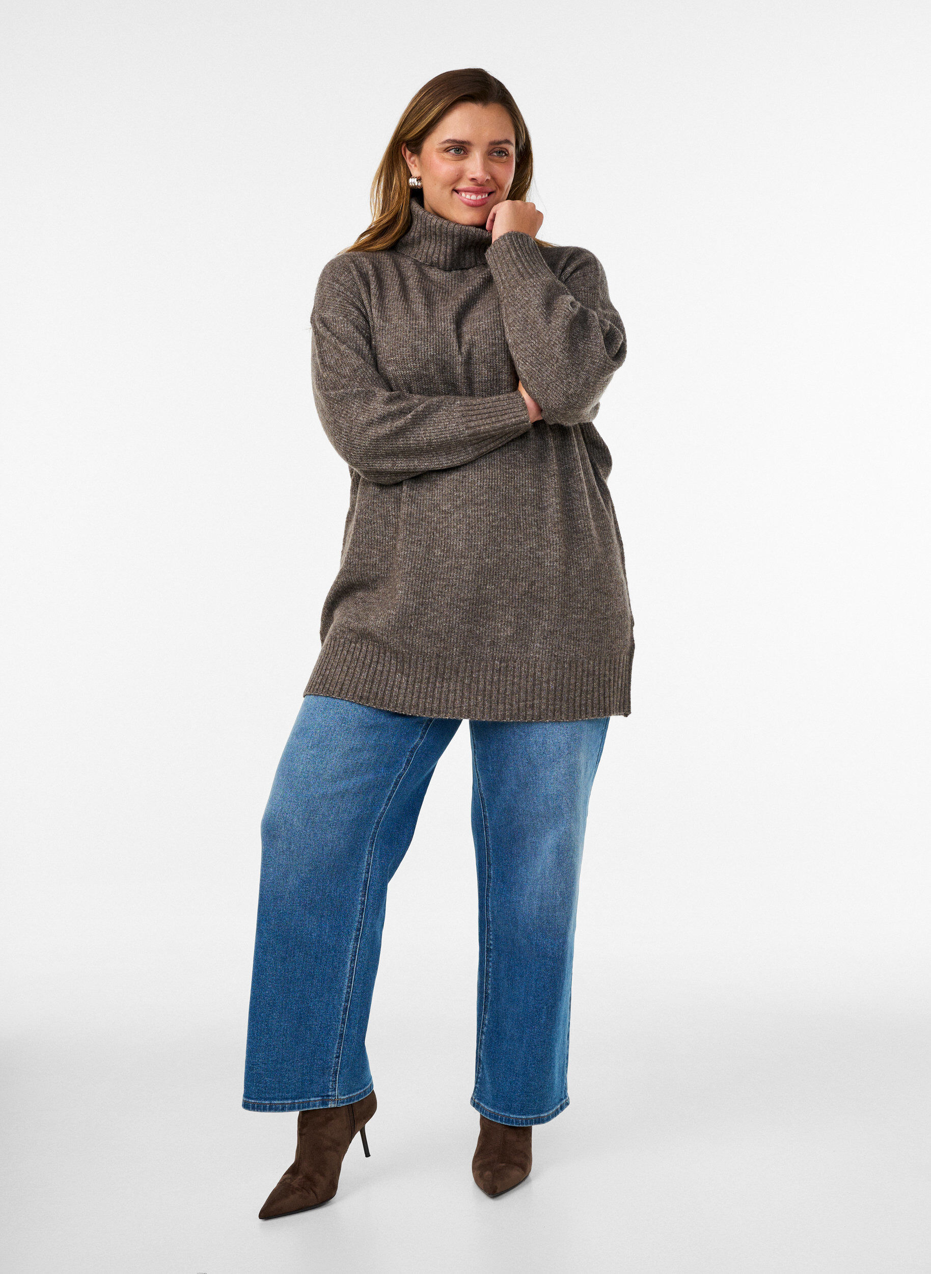 ZizzifashionLoose knit jumper with a turtleneck, Brown, Model image number 1