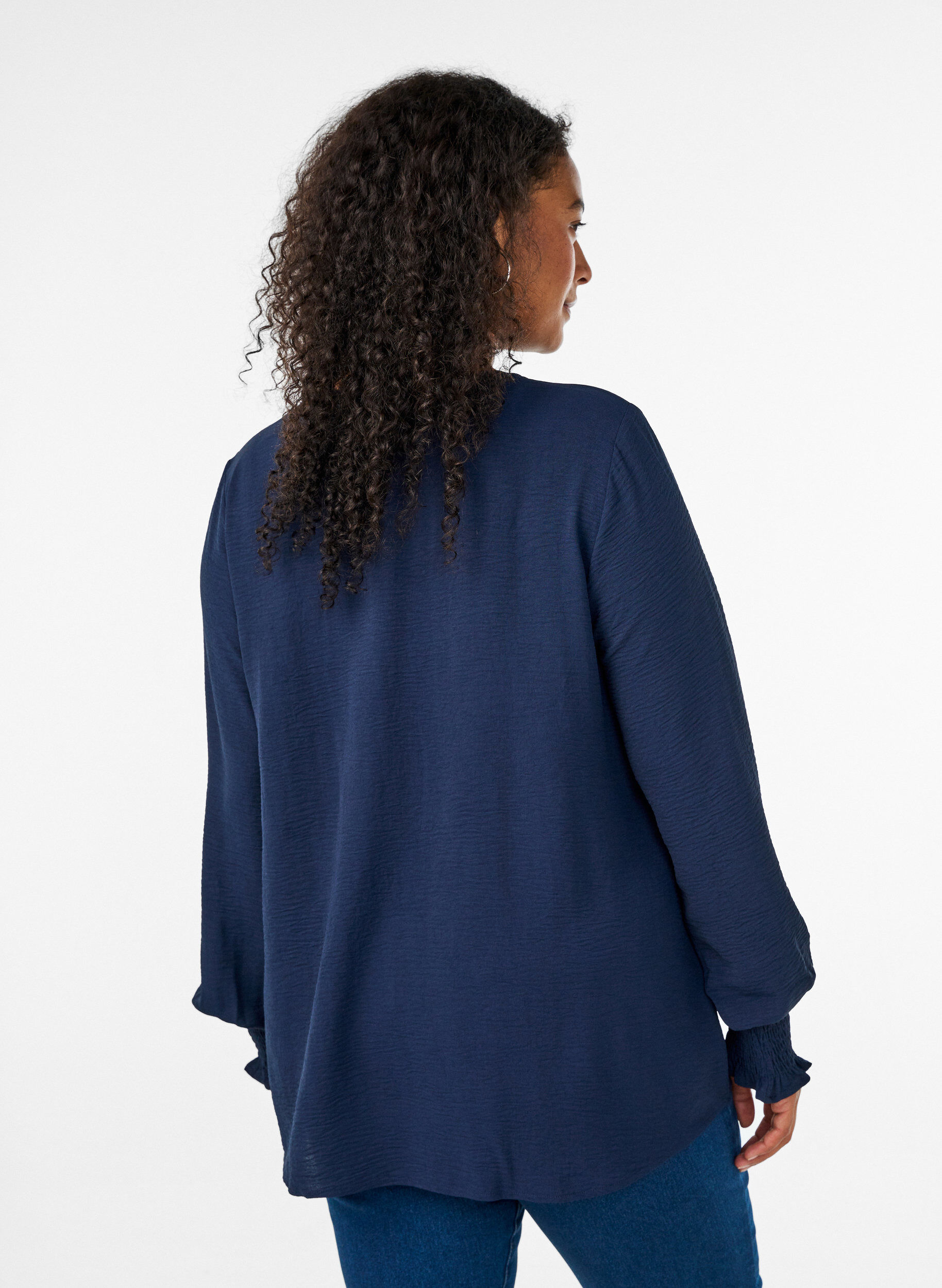 ZizzifashionBlouse with smock cuffs and V-neck, Blue, Model image number 2