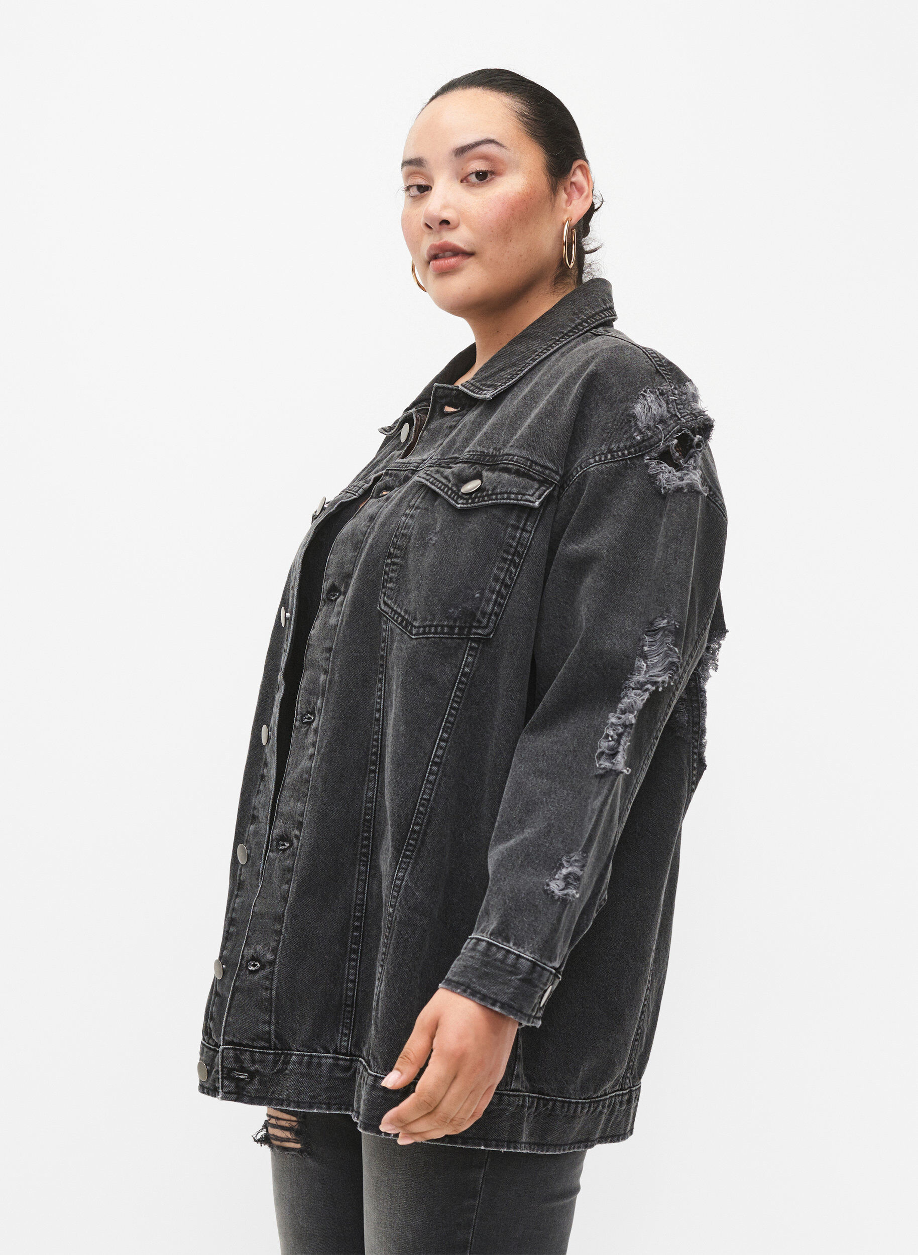 Zizzifashion Loose fit denim jacket with worn details, Dark Grey Denim, Model image number 2