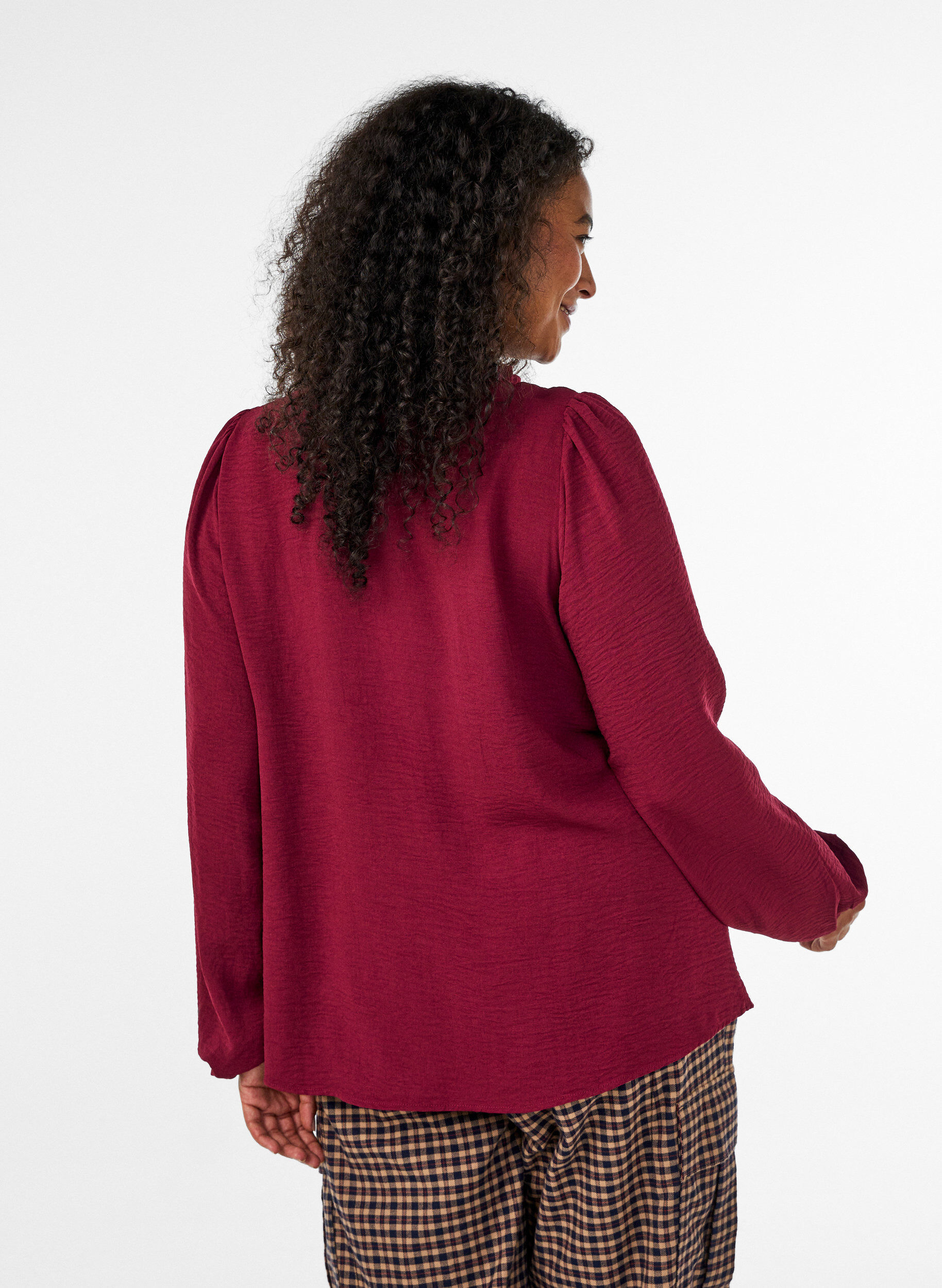 ZizzifashionBlouse with V-neck and crochet band, Red, Model image number 2
