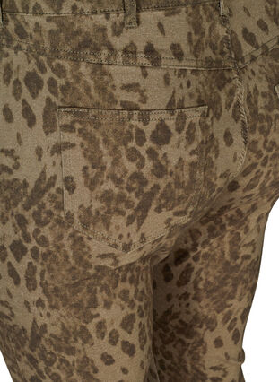 Printed Amy jeans, Green Leopard, Packshot image number 3