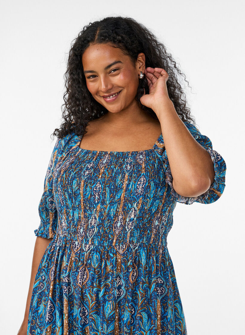 Summer dress in viscose with paisley print, Blue, Model image number 2