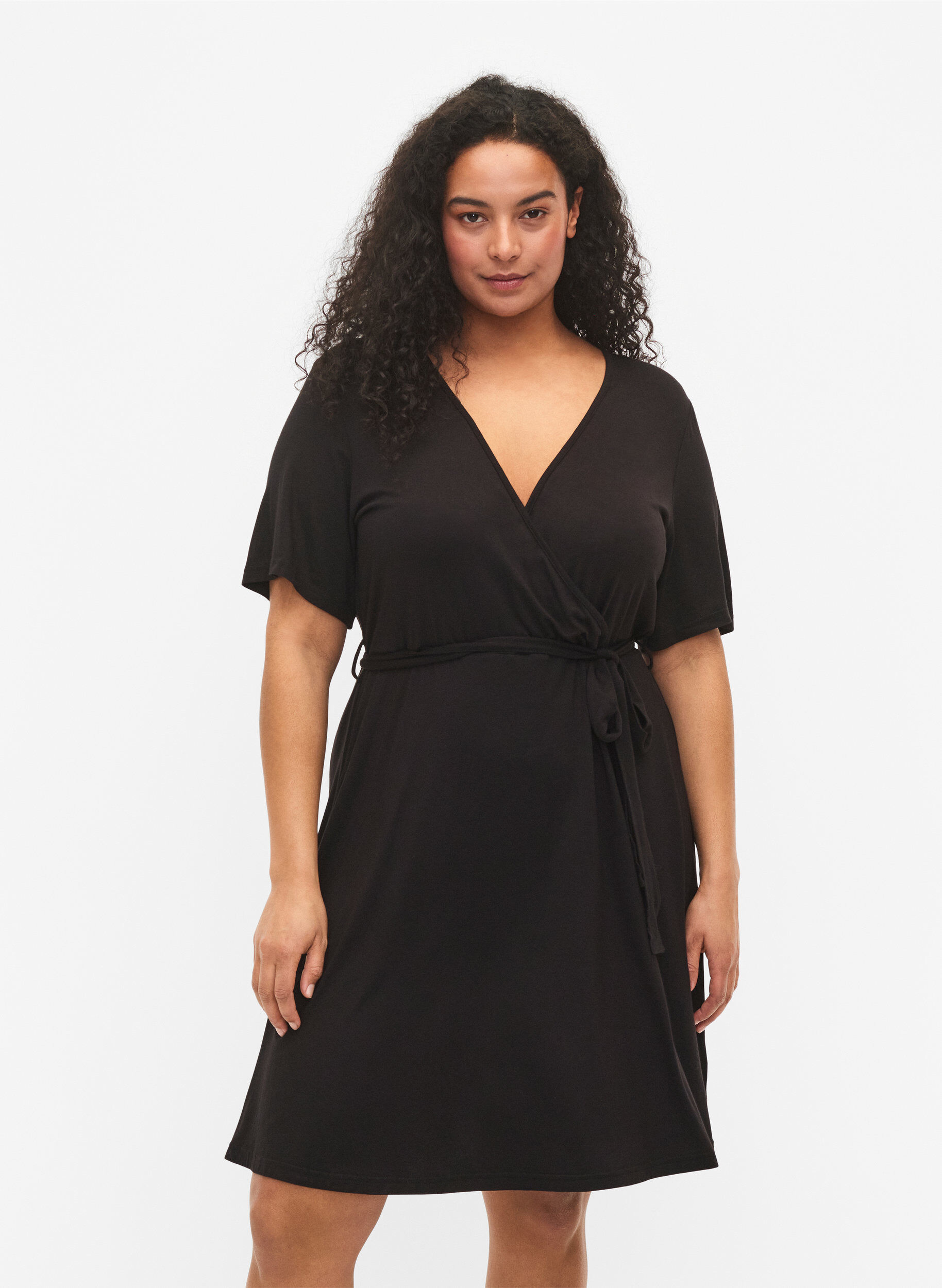 Zizzifashion Wrap dress in viscose with short sleeves, Black, Model image number 0