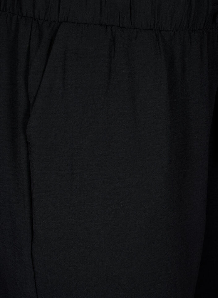 Shorts with pockets and elastic waistband, Black, Packshot image number 2