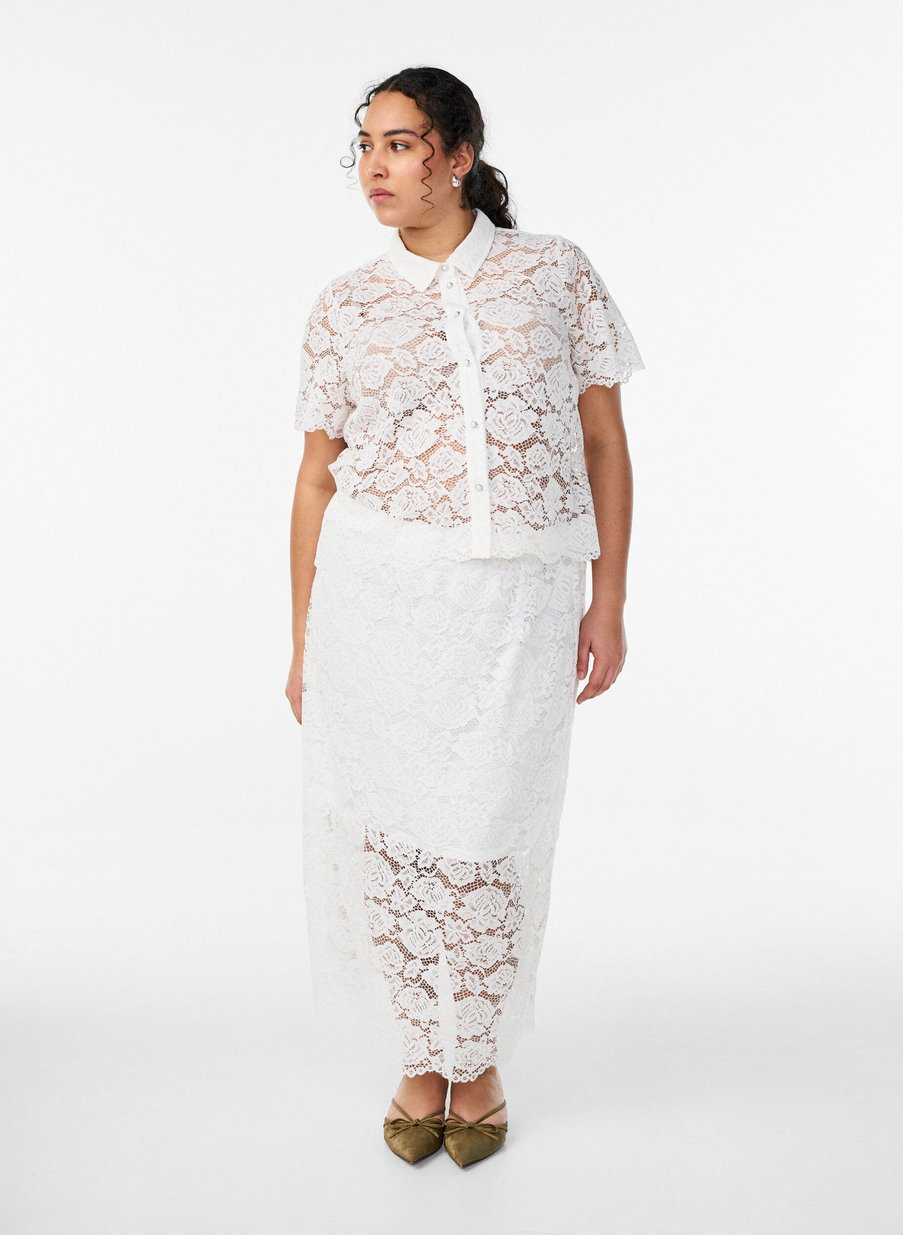 Zizzifashion Lace midi skirt with an elasticated waist, White, Model image number 1