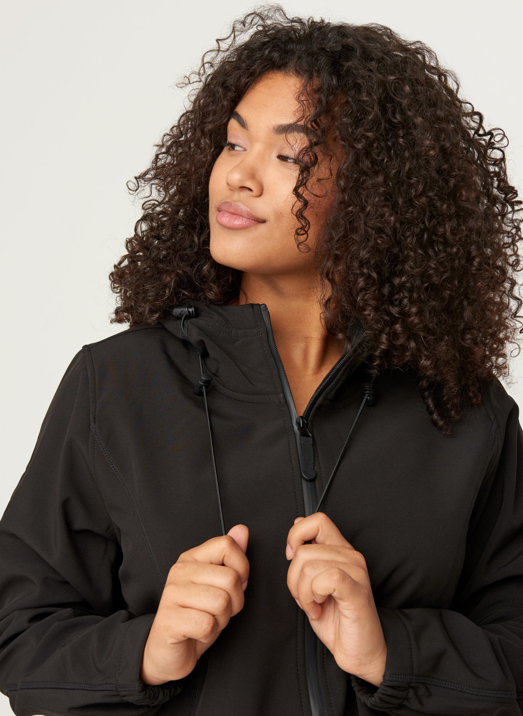 Zizzifashion Short, hooded softshell jacket, Black, Model image number 4