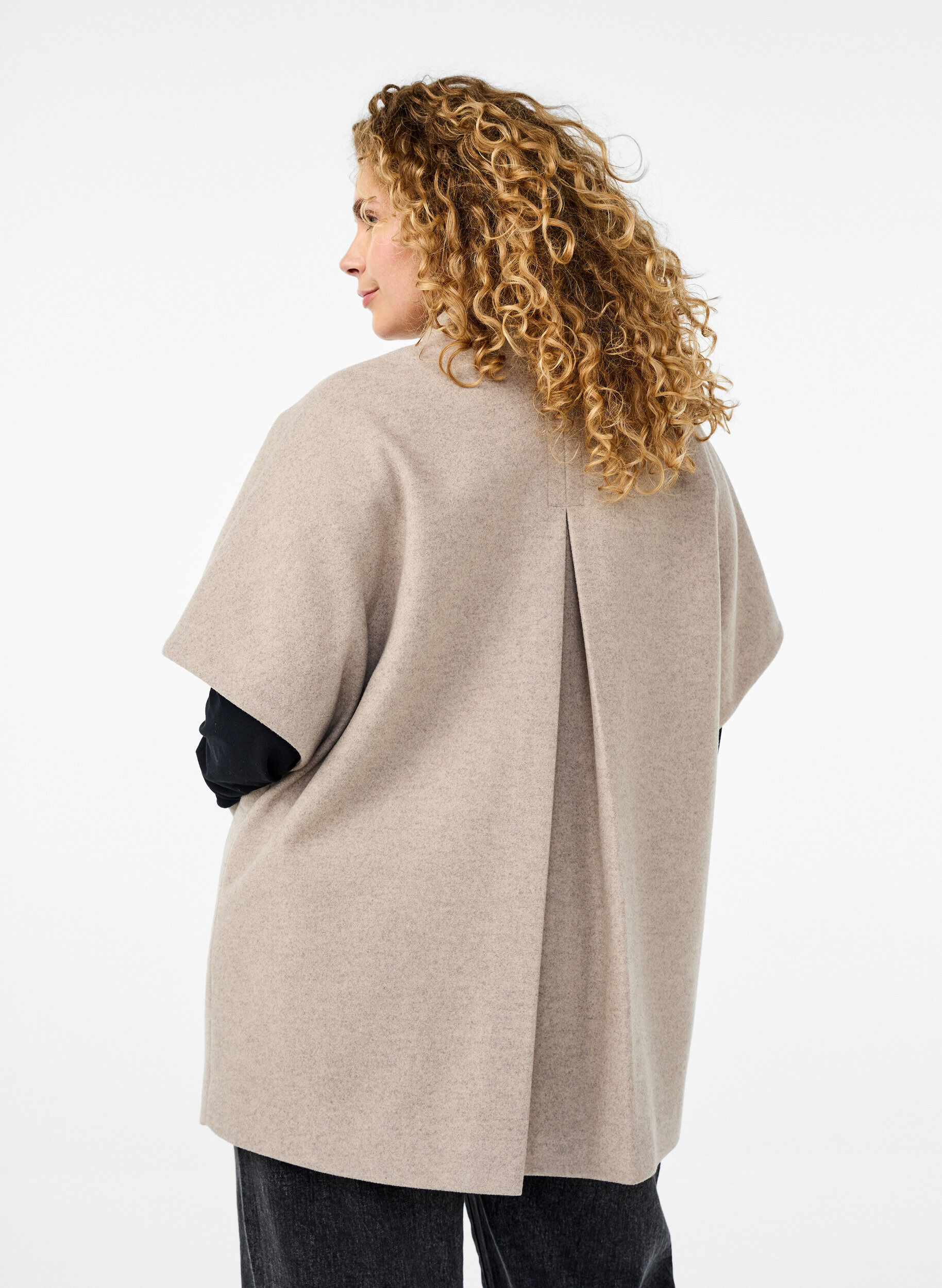 Zizzifashion Cape jacket in a wool-look with short sleeves, Simply Taupe Mel., Model image number 1