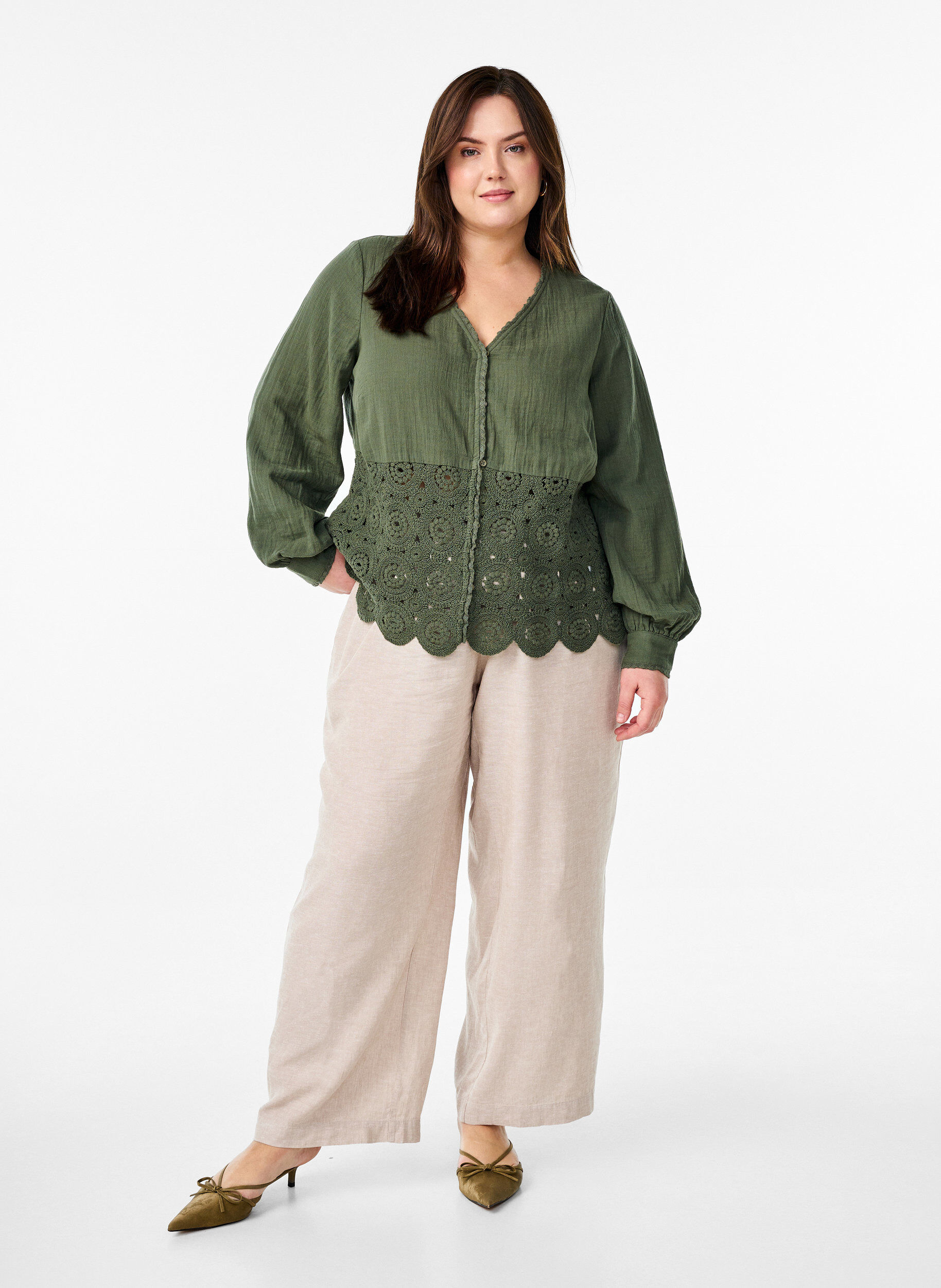 Zizzifashion Cotton muslin shirt blouse with crochet details, Green, Model image number 1