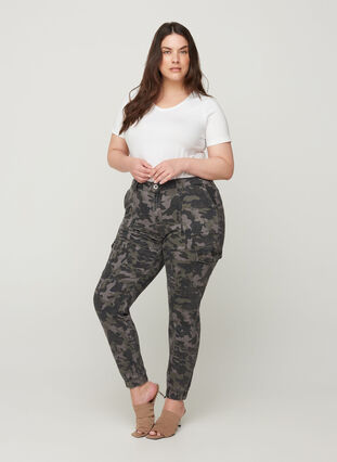 Cargo trousers with camouflage print, Camouflage, Model image number 0