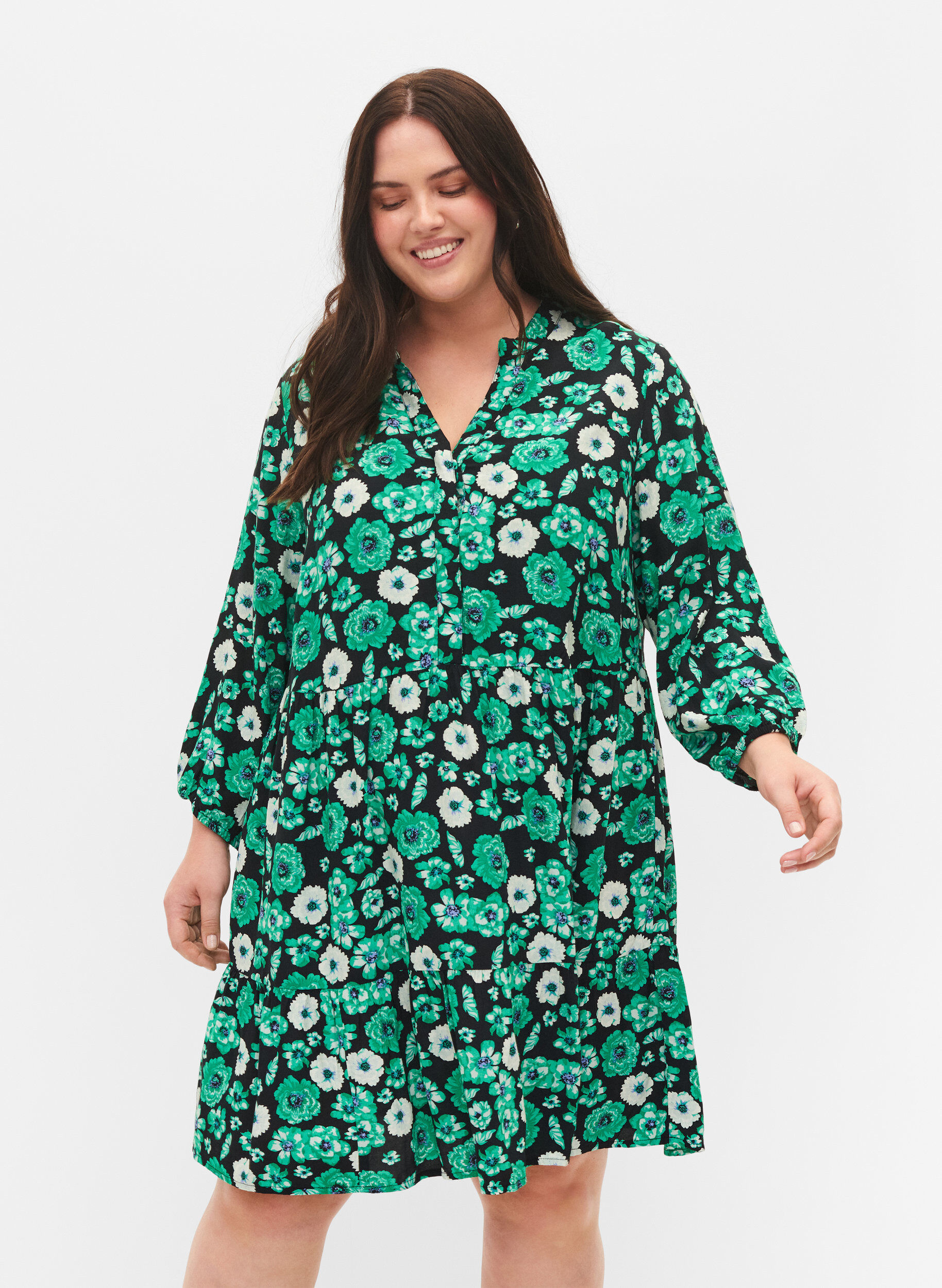Zizzifashion 	 Floral tunic in viscose, Green Flower AOP, Model image number 0