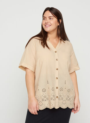 Short-sleeved shirt with broderie anglaise, Irish Cream, Model image number 0