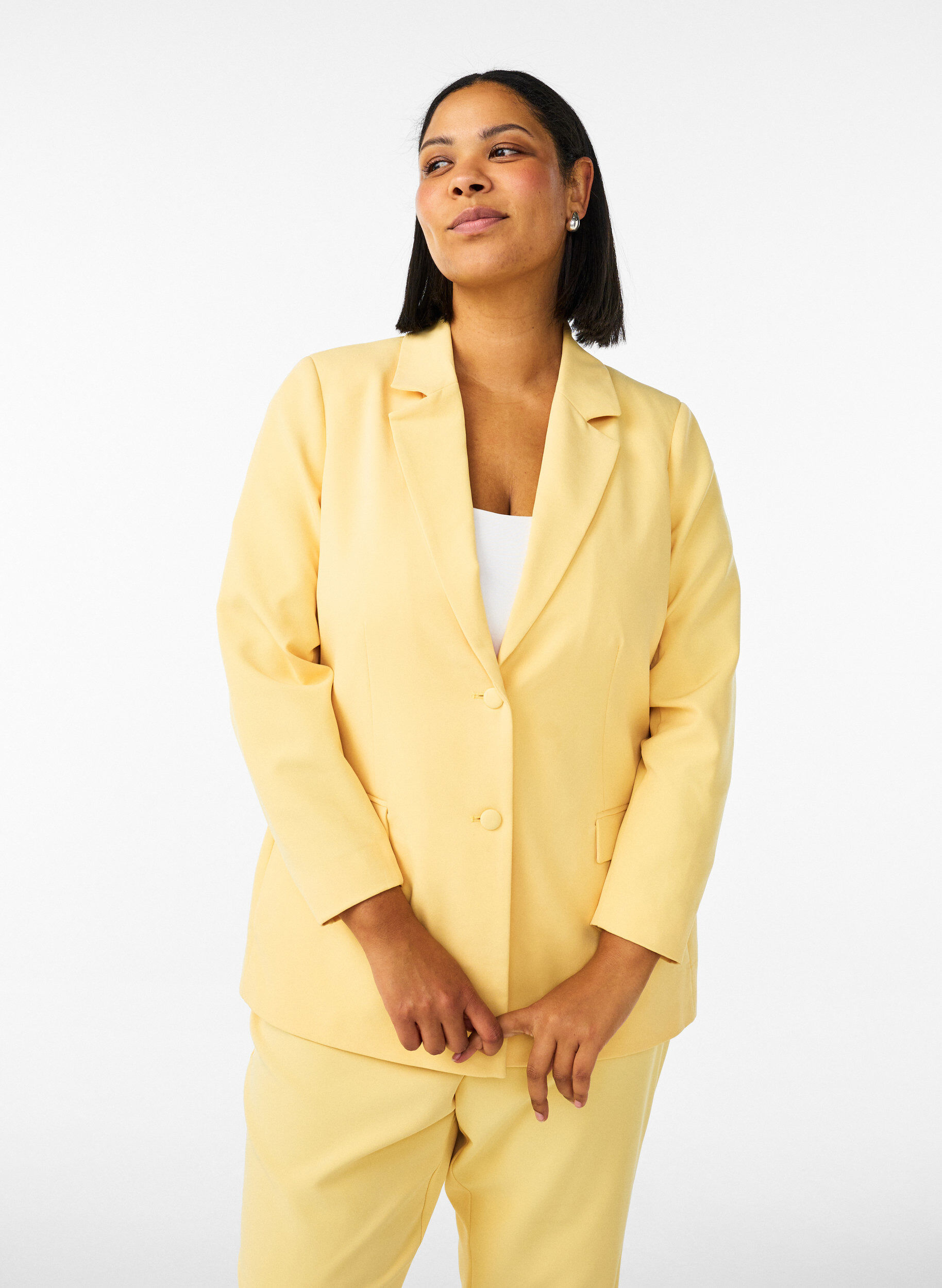 Classic blazer with button closure, Yellow, Model