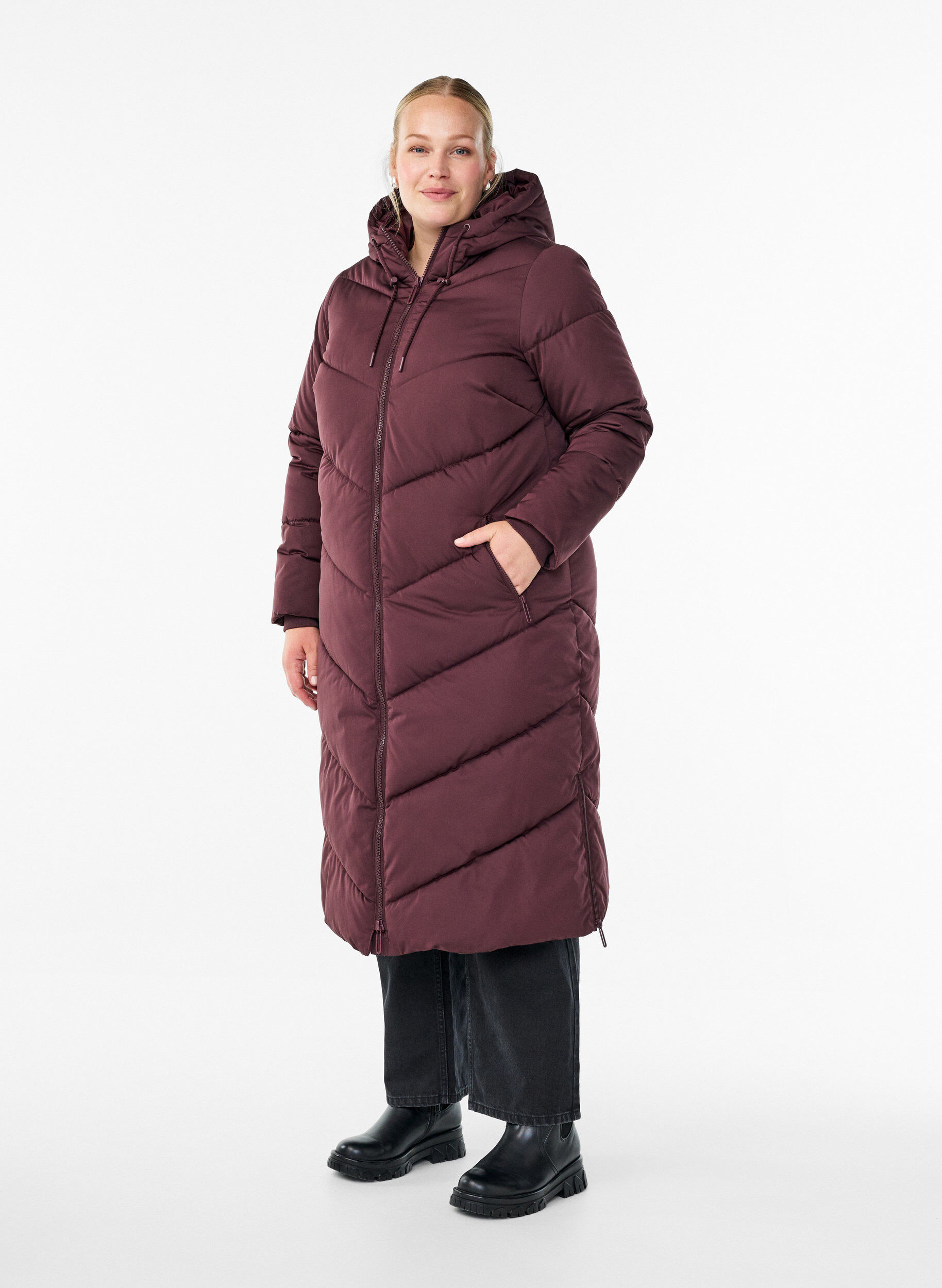 Zizzifashion Long puffer coat with hood and pockets, Dark Bordeaux, Model image number 0