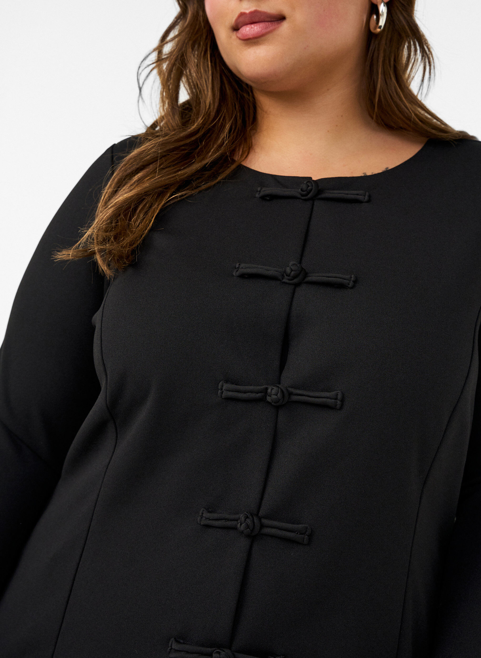 ZizzifashionFitted cardigan with knot fastenings, Black, Model image number 3