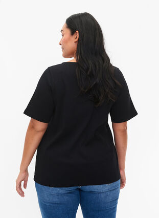Short-sleeved ribbed t-shirt with buttons, Black, Model image number 1