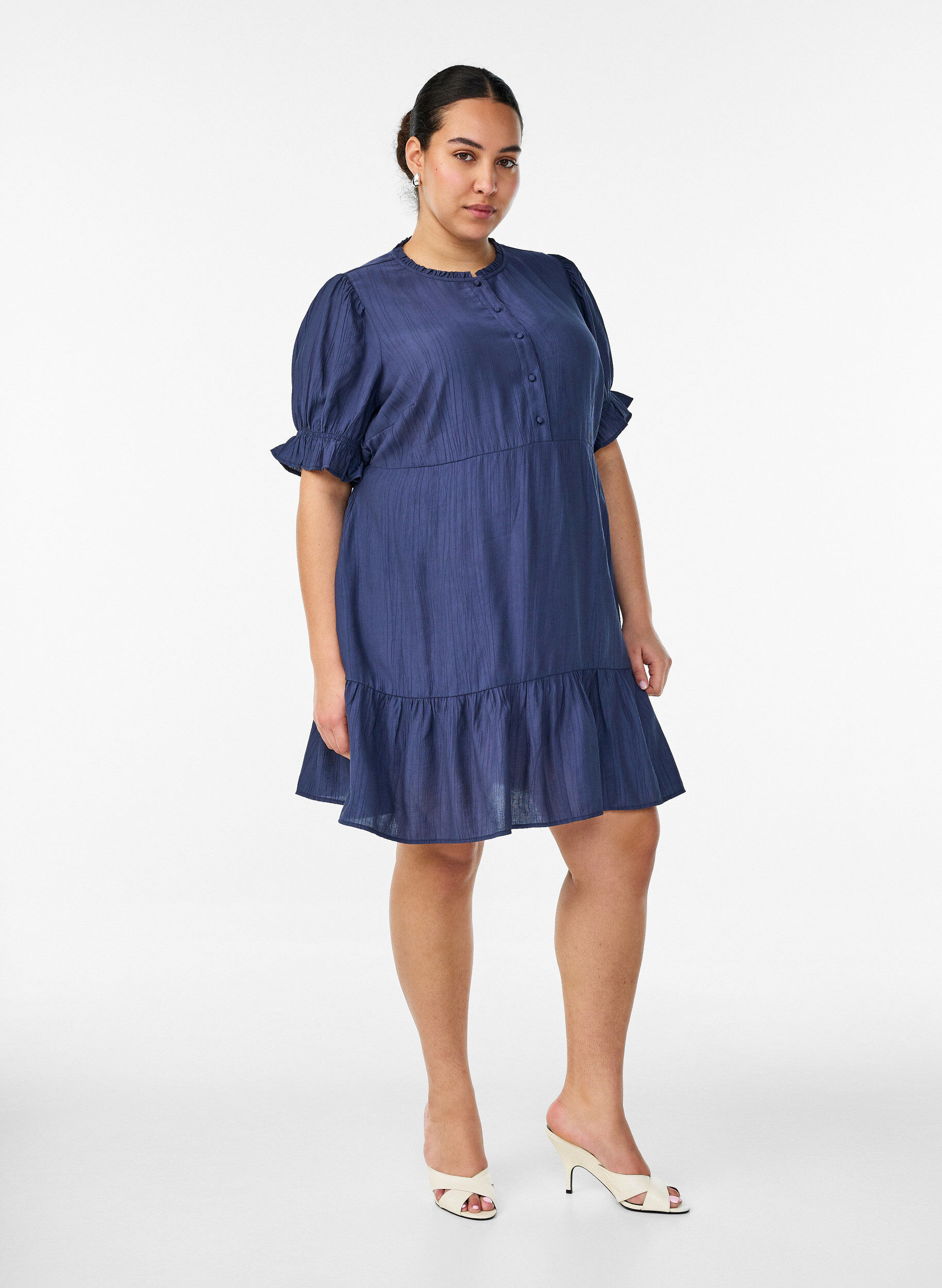Zizzifashion Short viscose dress with ruffle details, Blue, Model image number 1