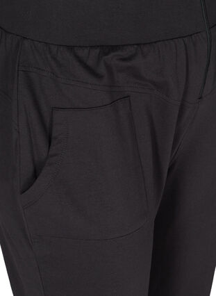 Loose trousers with a zip and pockets, Black, Packshot image number 3